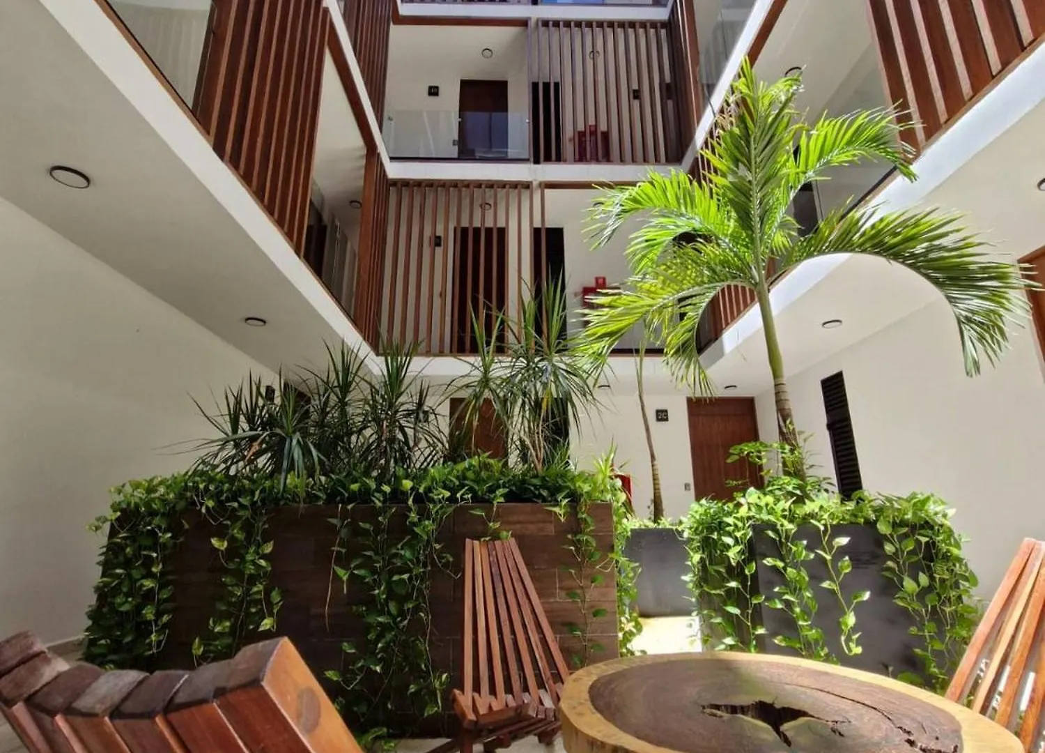 Super Cute Flat On 5Th Ave In Pdc Steps From Beach 신데 델 카르멘 아파트