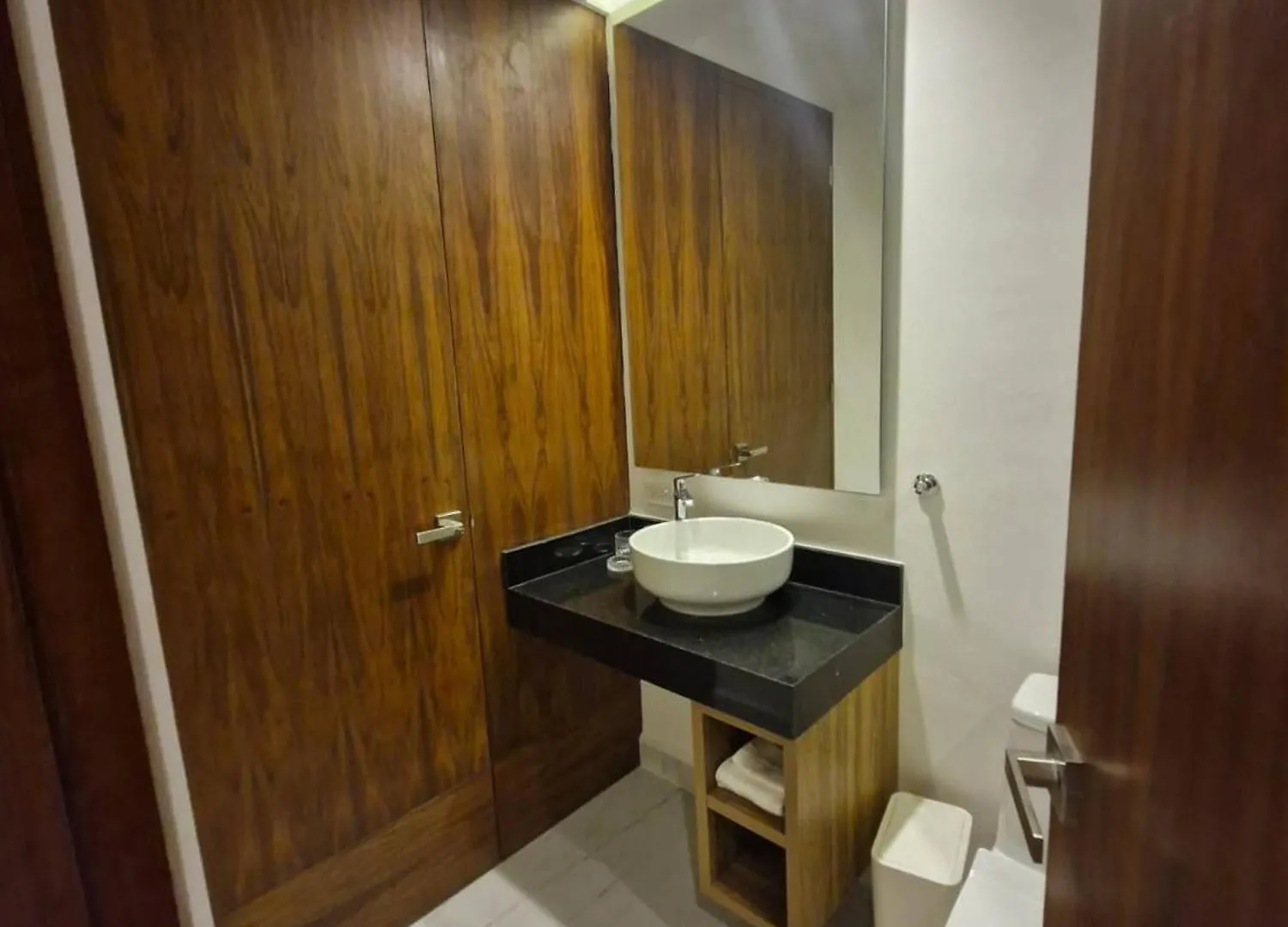 Super Cute Flat On 5Th Ave In Pdc Steps From Beach 신데 델 카르멘 멕시코