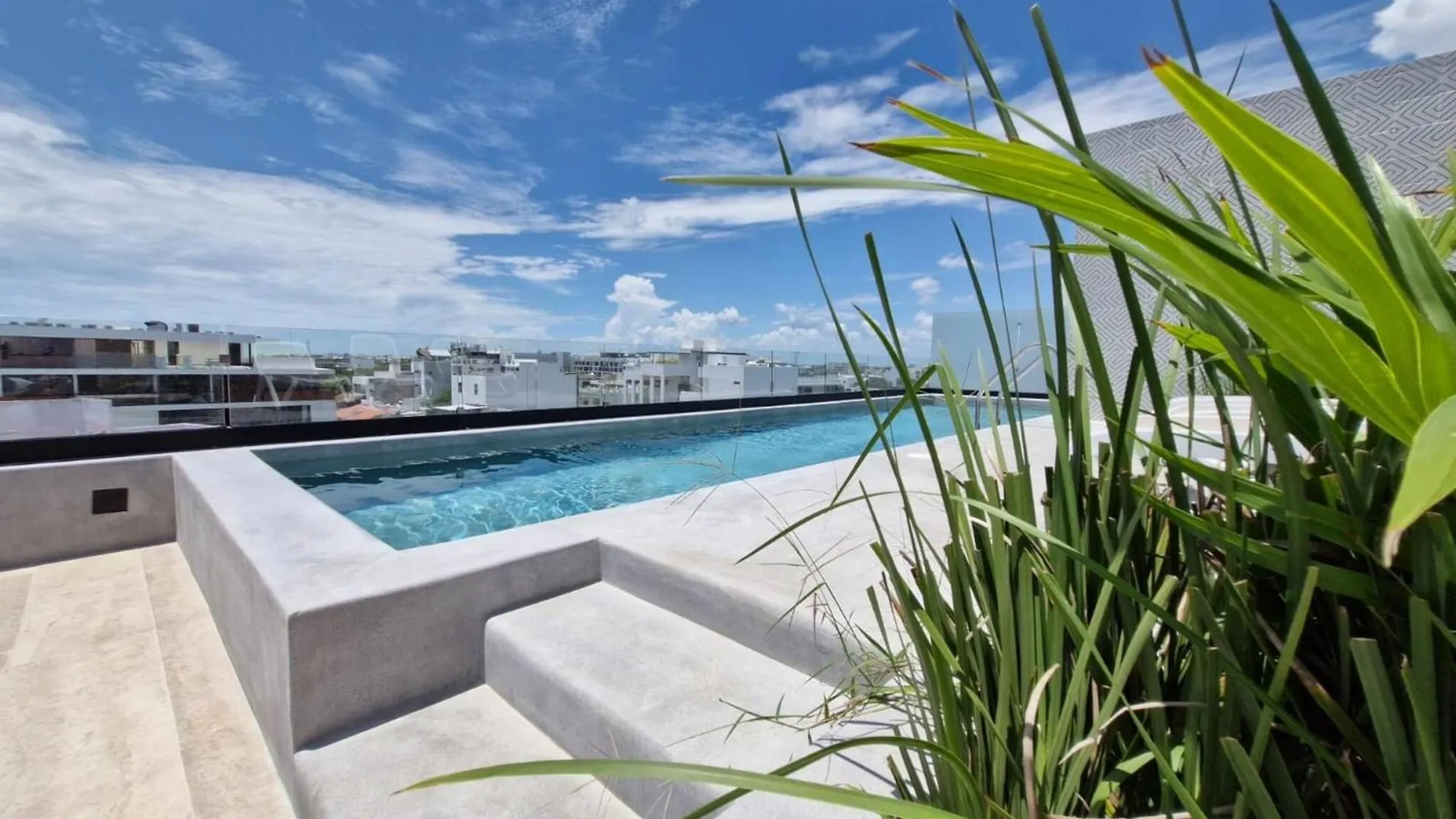아파트 Super Cute Flat On 5Th Ave In Pdc Steps From Beach 신데 델 카르멘