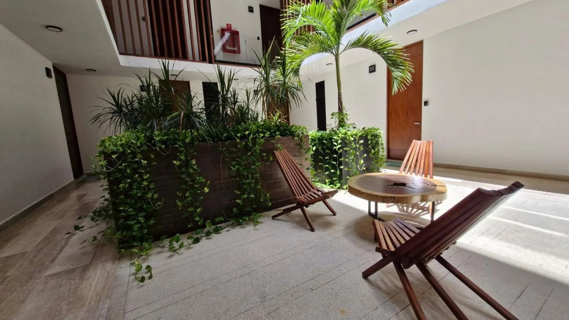 Super Cute Flat On 5Th Ave In Pdc Steps From Beach 신데 델 카르멘