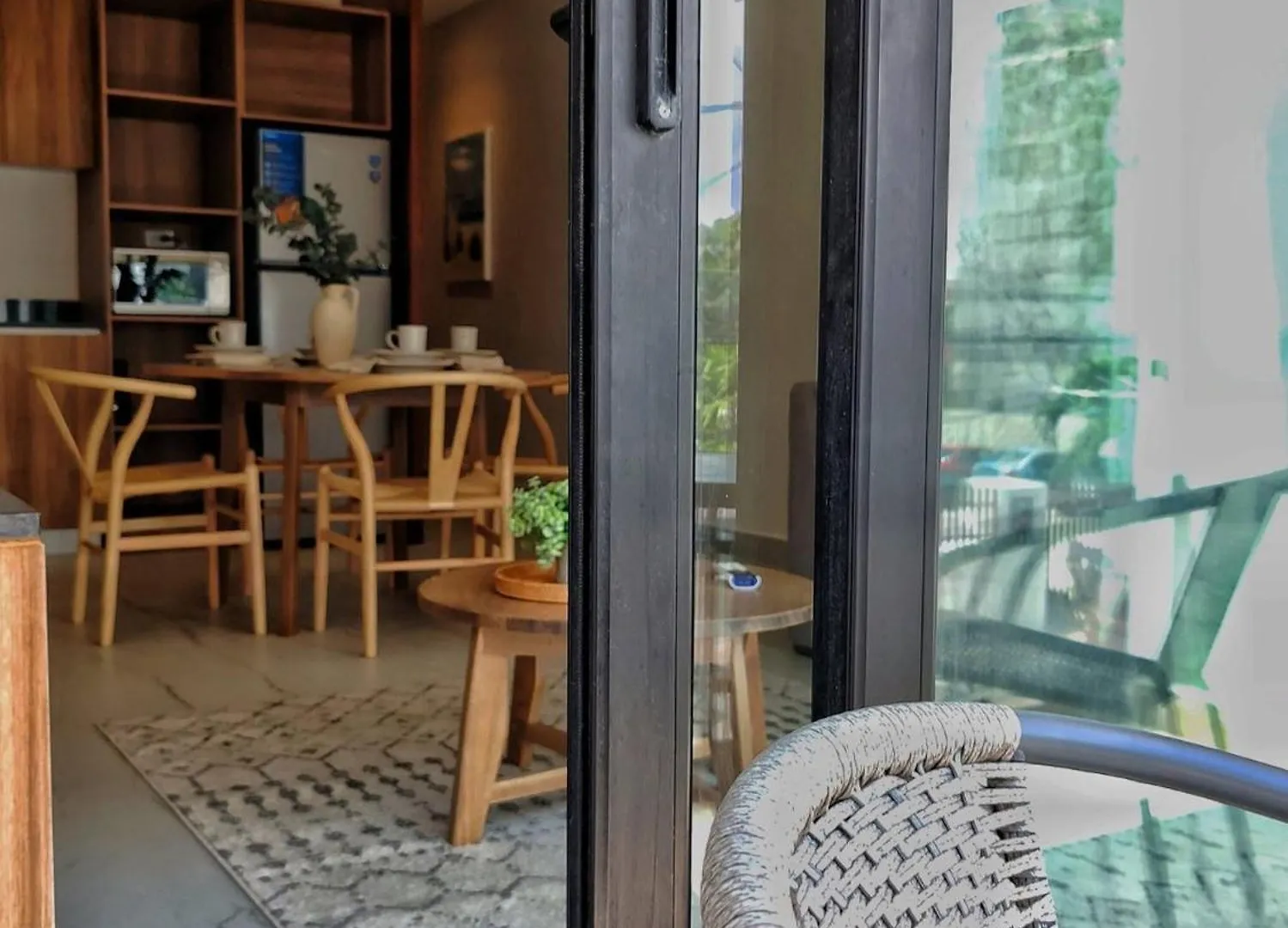 Super Cute Flat On 5Th Ave In Pdc Steps From Beach 신데 델 카르멘 아파트